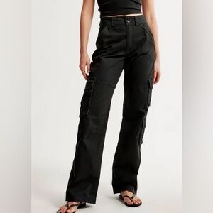 Abercrombie & Fitch Black Straight-Leg Cargo Pants